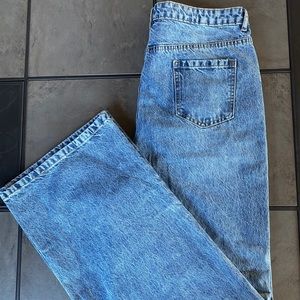 Boohoo- Vintage Wash Wide Leg Opening (Plus Size)